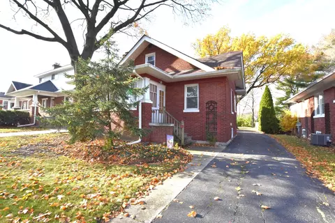 534 S Oakland Ave, Villa Park, IL 60181