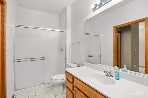 Bath - 21728 W Empress Ln, Plainfield, IL 60544 photo 1 of 1