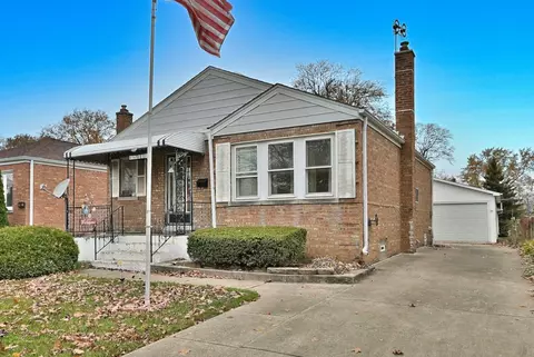 8916 Cherry Ave, River Grove, IL 60171
