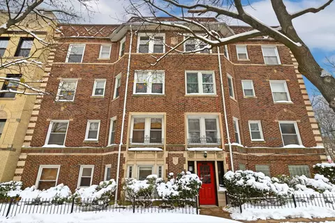 1533 W Thorndale Ave #3W, Chicago, IL 60660