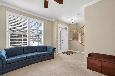 Other - 234 Longview Dr, Elgin, IL 60124 photo 4 of 7