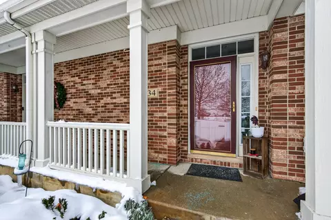 Exterior - 234 Longview Dr, Elgin, IL 60124 photo 3 of 6