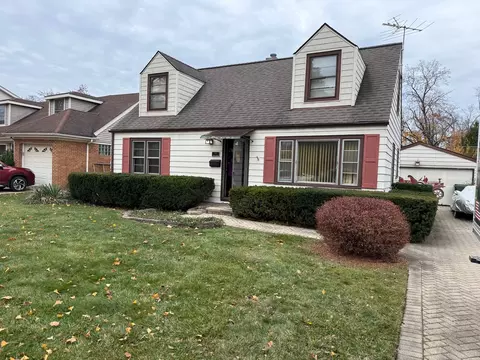 410 N Russel St, Mount Prospect, IL 60056
