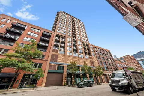 400 W Ontario St #808, Chicago, IL 60654