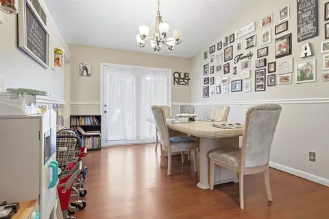 Dining - 901 Charlotte Dr, Normal, IL 61761 photo 1 of 2