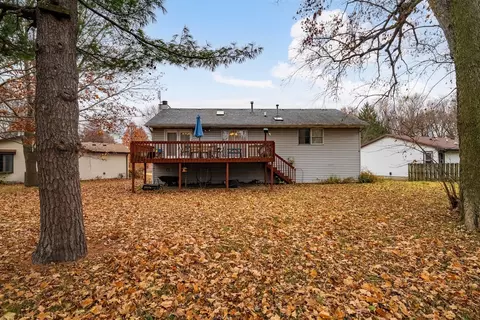 Exterior - 901 Charlotte Dr, Normal, IL 61761 photo 3 of 9
