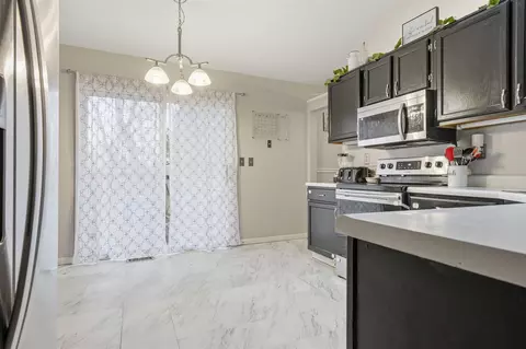 Kitchen - 901 Charlotte Dr, Normal, IL 61761 photo 1 of 4
