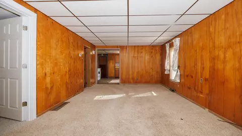 Living - 305 S Harrison St, Colfax, IL 61728 photo 1 of 4