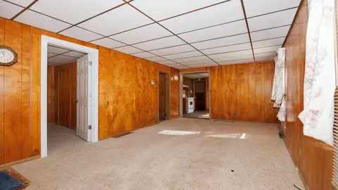 Living - 305 S Harrison St, Colfax, IL 61728 photo 2 of 4