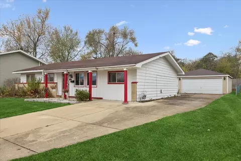 1420 Cooper Rd, Hoffman Estates, IL 60169