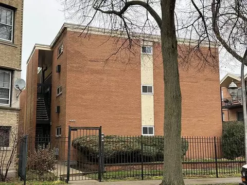1636 W Estes Ave #108, Chicago, IL 60626