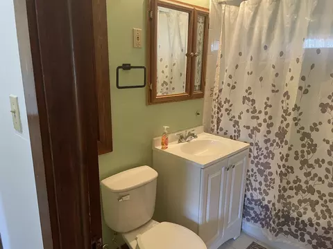 1905 Innercircle Dr, Crest Hill, IL 60403 photo 2