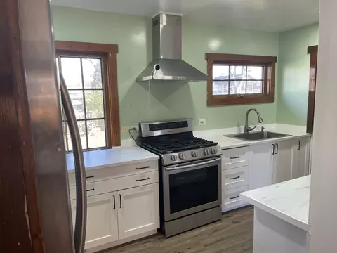 1905 Innercircle Dr, Crest Hill, IL 60403 photo 5