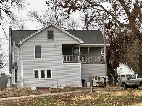 18683 Malvern Rd, Morrison, IL 61270 photo 3