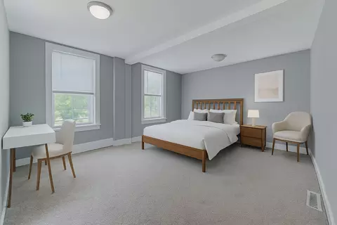 Bedroom - 552 Walnut Ave, Elgin, IL 60123 photo 2 of 3