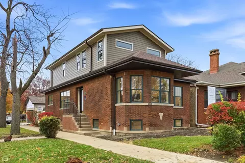 Undisclosed, Chicago, IL 60625