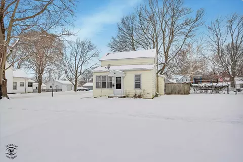411 N Prairie Ave, Bradley, IL 60915