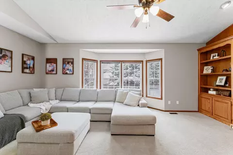 3 Earls Ct, Bloomington, IL 61704 photo 23
