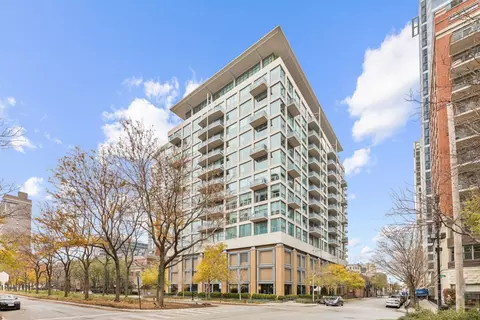 125 E 13th St #1002, Chicago, IL 60605