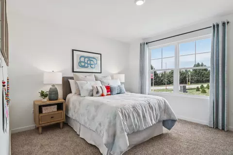 Bedroom - 1263 Wildflower Ln, Bartlett, IL 60103 photo 5 of 8