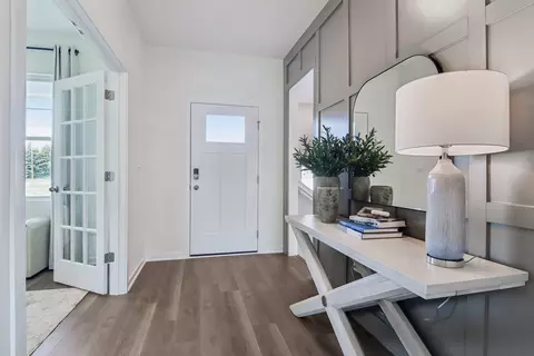 Entry Way - 1263 Wildflower Ln, Bartlett, IL 60103 photo 1 of 7