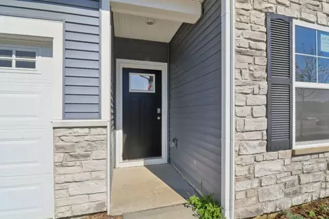 Entry Way - 1128 Bluebell Ln, Bartlett, IL 60103 photo 1 of 5