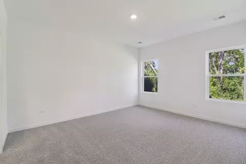 Bedroom - 1128 Bluebell Ln, Bartlett, IL 60103 photo 6 of 7