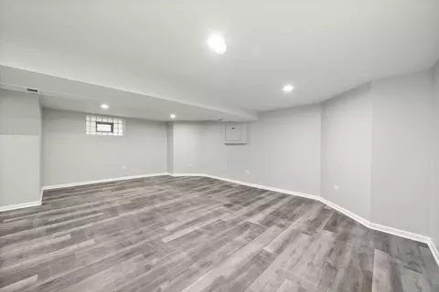 11009 S Normal Ave, Chicago, IL 60628 photo 29