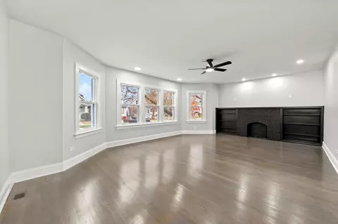 11009 S Normal Ave, Chicago, IL 60628 photo 3