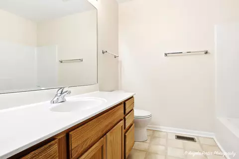 304 Whitaker Trl #2-4, Mchenry, IL 60050 photo 28