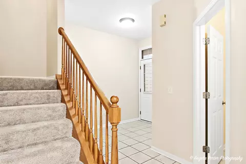 304 Whitaker Trl #2-4, Mchenry, IL 60050 photo 3