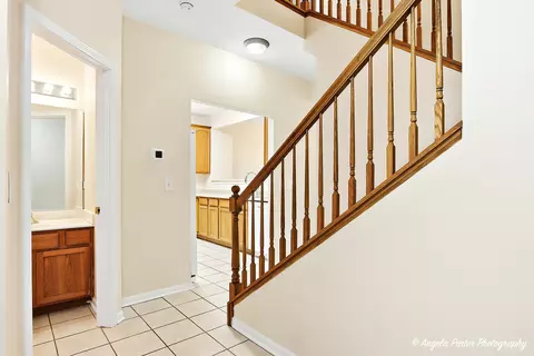 304 Whitaker Trl #2-4, Mchenry, IL 60050 photo 2