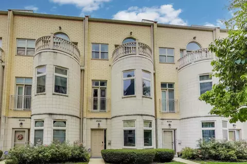 4926 S Drexel Blvd #C, Chicago, IL 60615