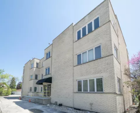 941 N Northwest Hwy #3C, Park Ridge, IL 60068