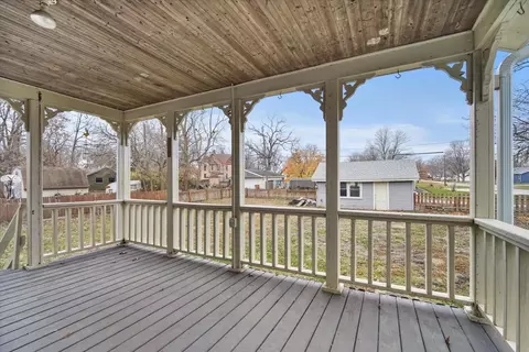 Exterior - 602 Sheridan St, Chenoa, IL 61726 photo 4 of 6