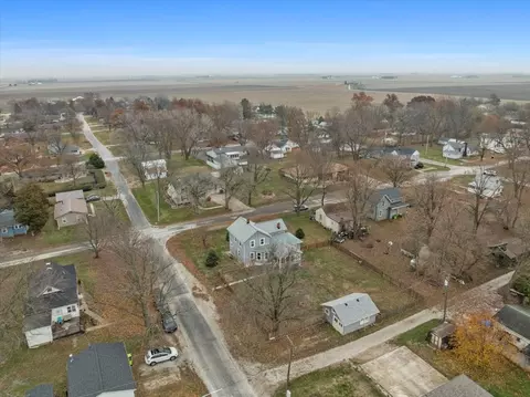 View/Area - 602 Sheridan St, Chenoa, IL 61726 photo 2 of 5