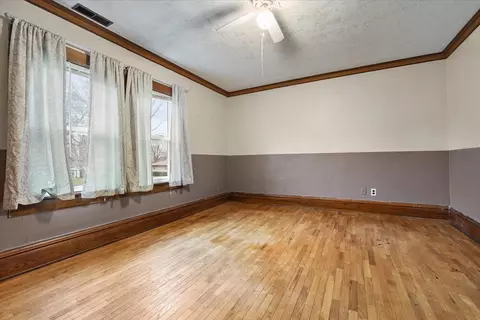 Bedroom - 602 Sheridan St, Chenoa, IL 61726 photo 2 of 4