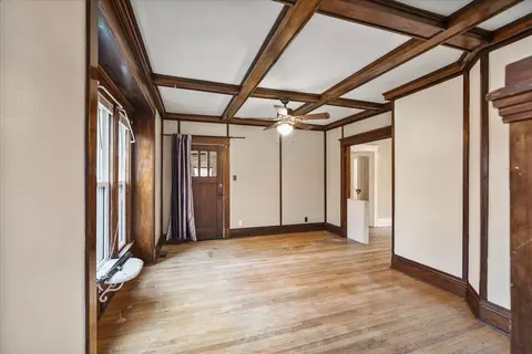 Living - 602 Sheridan St, Chenoa, IL 61726 photo 7 of 8
