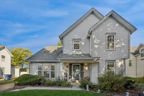 3267 Hampshire Ln, Waukegan, IL 60087