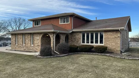 11100 W 167th St, Orland Park, IL 60467