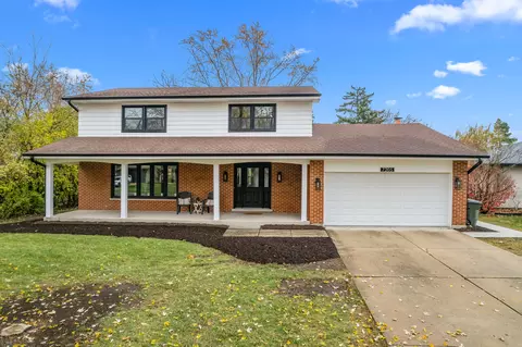 7205 Walden Ln, Darien, IL 60561