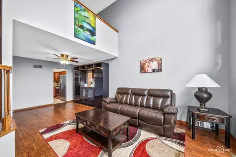 Living - 1905 Chestnut Grove Dr, Plainfield, IL 60586 photo 1 of 2