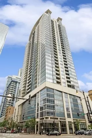 100 E 14th St #2106, Chicago, IL 60605