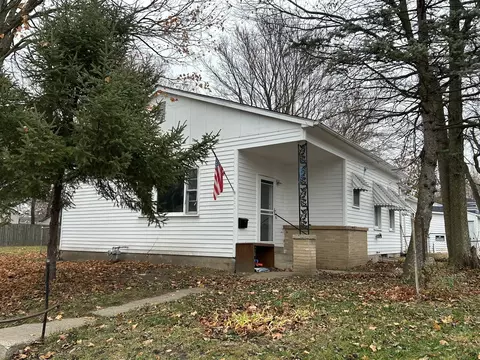 620 Commerical St, Danville, IL 61832