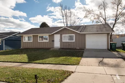 703 Yates Ave, Romeoville, IL 60446