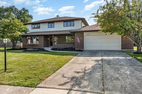 6345 Parkwood Ct, Oak Forest, IL 60452