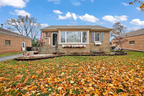 18524 Gottschalk Ave, Homewood, IL 60430