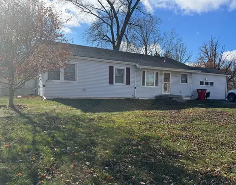 1709 W William St, Champaign, IL 61821