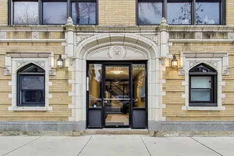 1549 W Sherwin Ave #106, Chicago, IL 60626