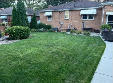 Exterior - 460 S Winfield Ave, Kankakee, IL 60901 photo 6 of 9